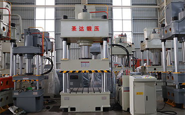 四柱液壓機(jī)工作原理是什么？